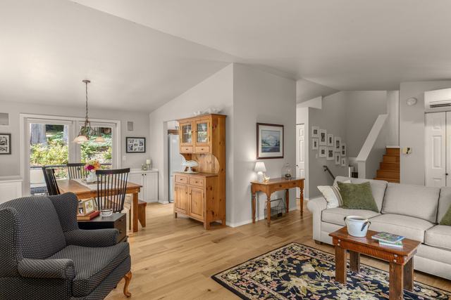 Living room seating by the bay window