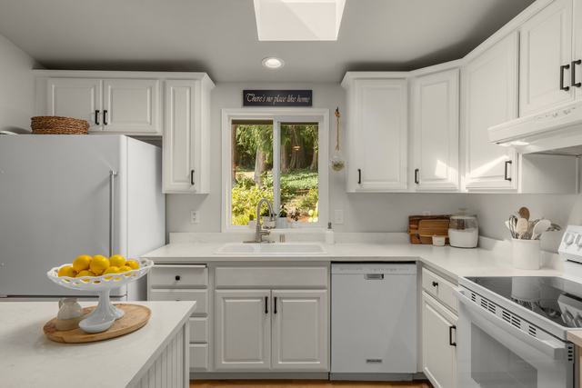 Kitchen, window over the sink